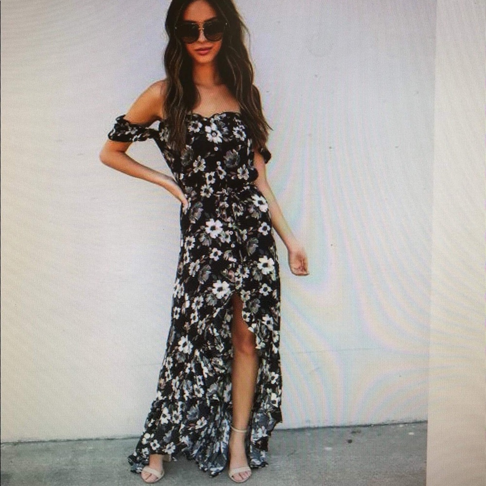 Vici Black Floral Off-Shoulder Dress